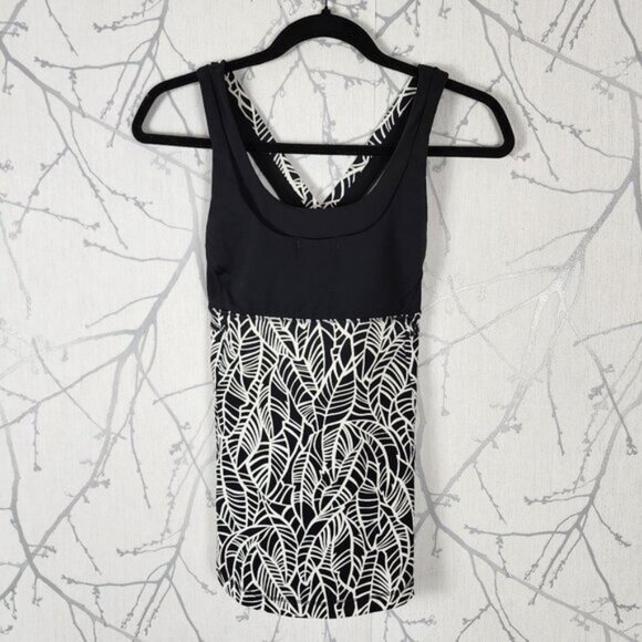 Lululemon Leaf Print Luxtreme Cross Strap Stuff Your Bra Tank - Picture 2 of 3